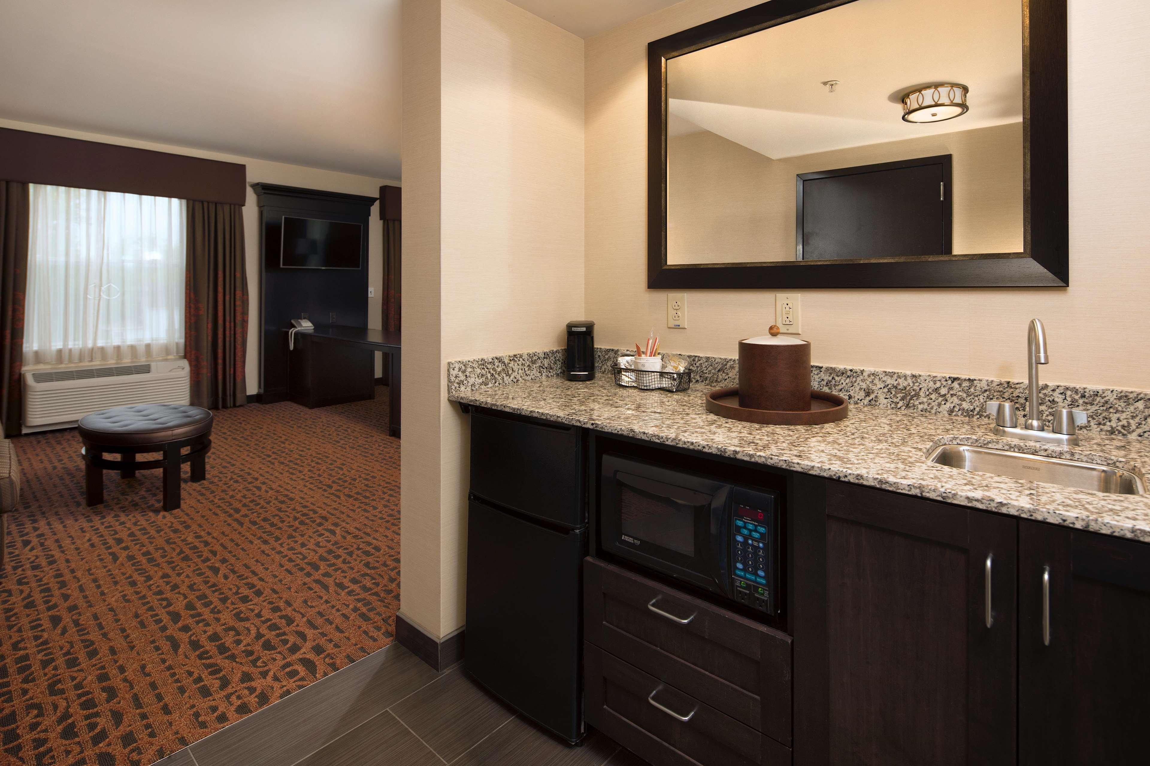 Hampton Inn Lewiston-Auburn Экстерьер фото
