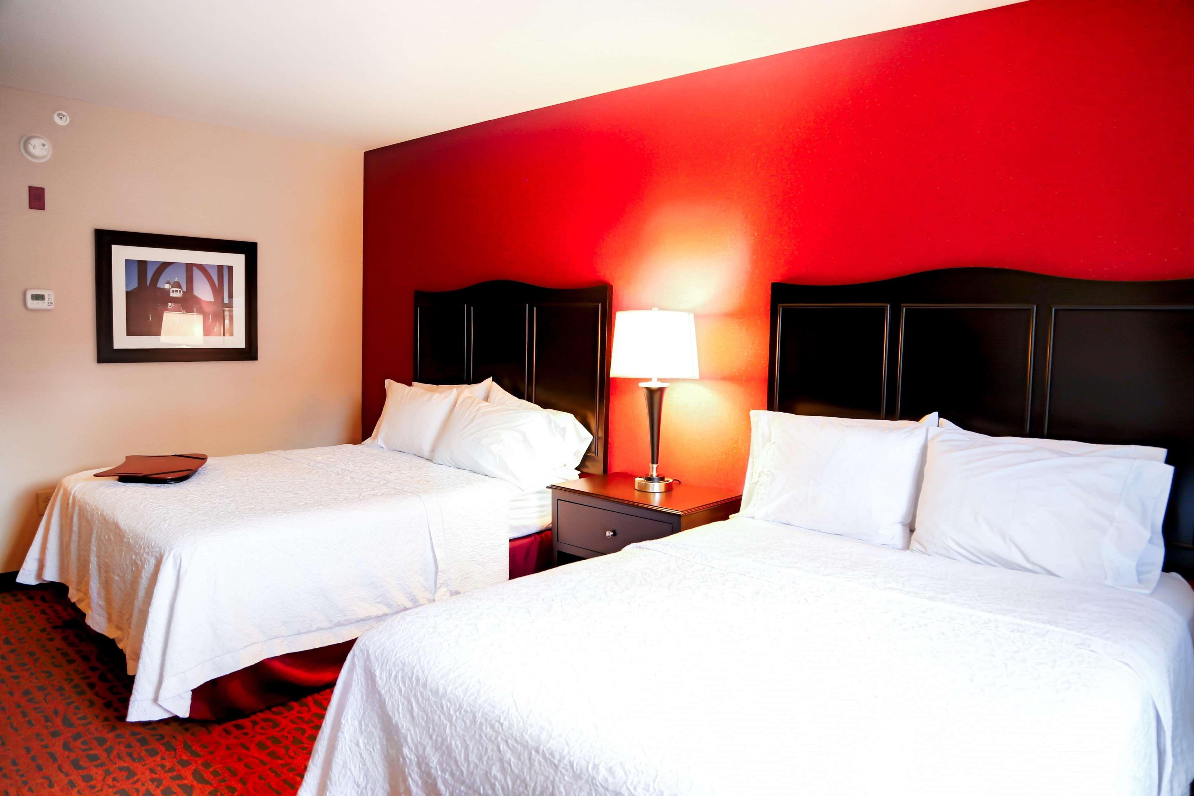 Hampton Inn Lewiston-Auburn Экстерьер фото