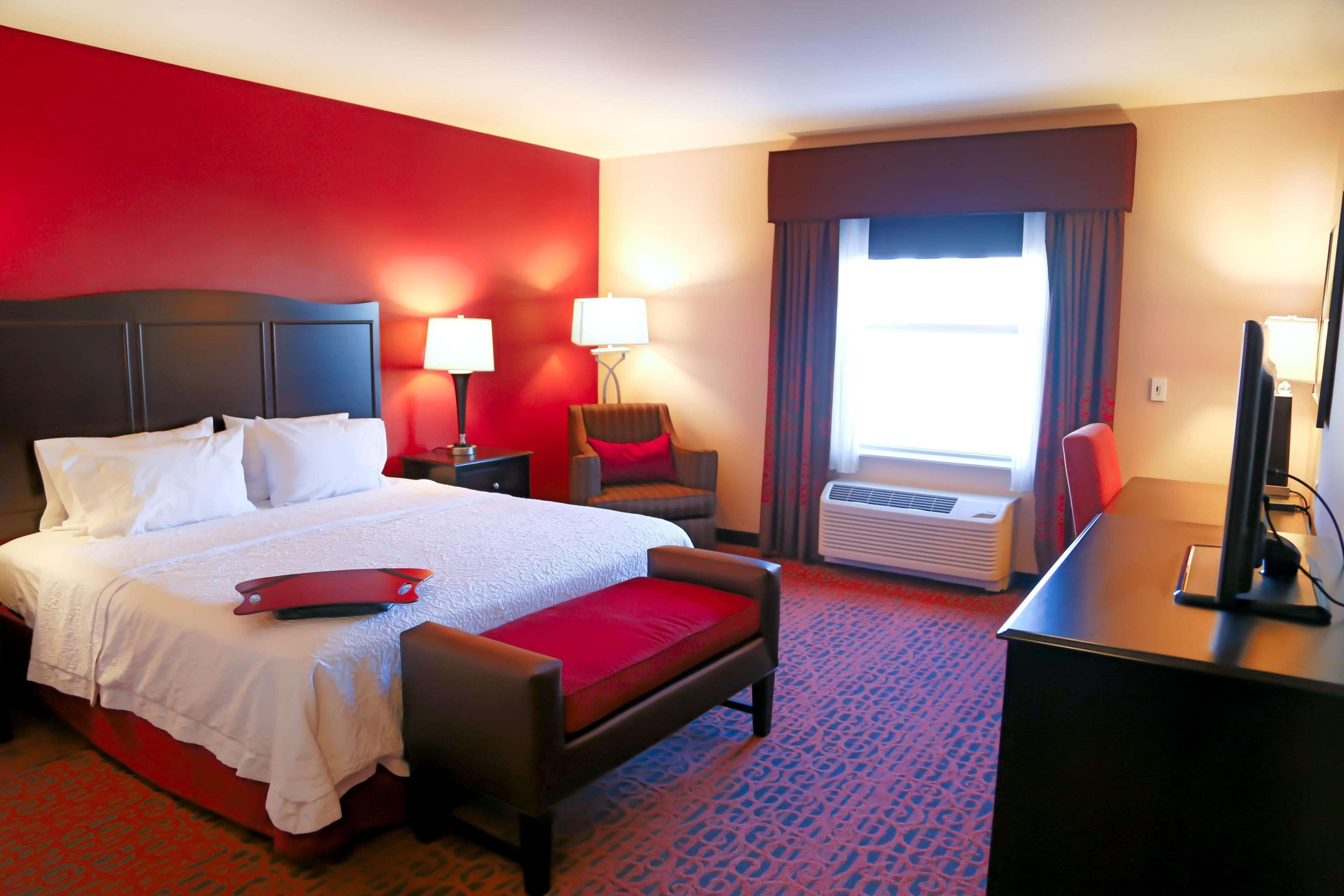 Hampton Inn Lewiston-Auburn Экстерьер фото