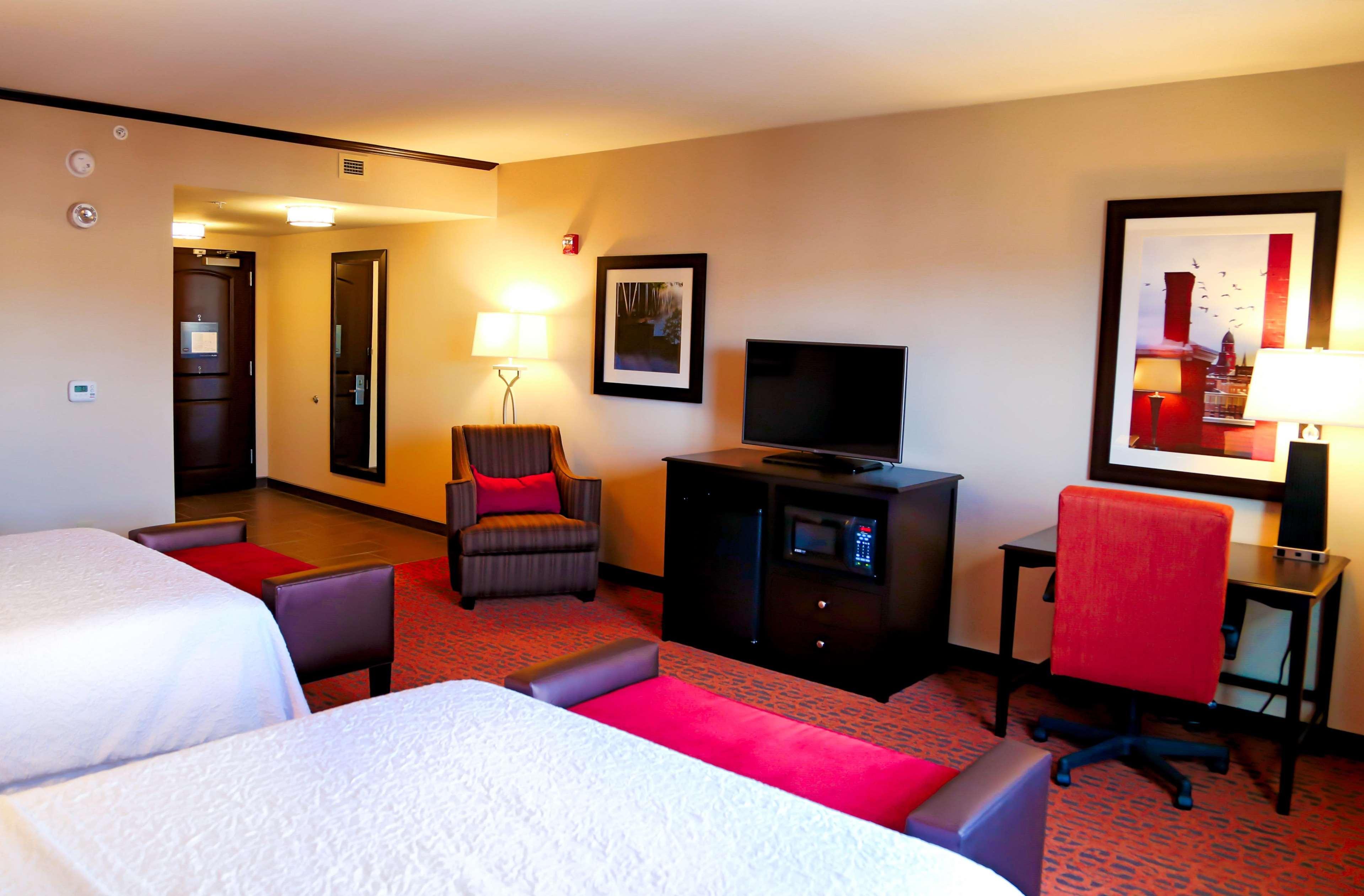 Hampton Inn Lewiston-Auburn Экстерьер фото