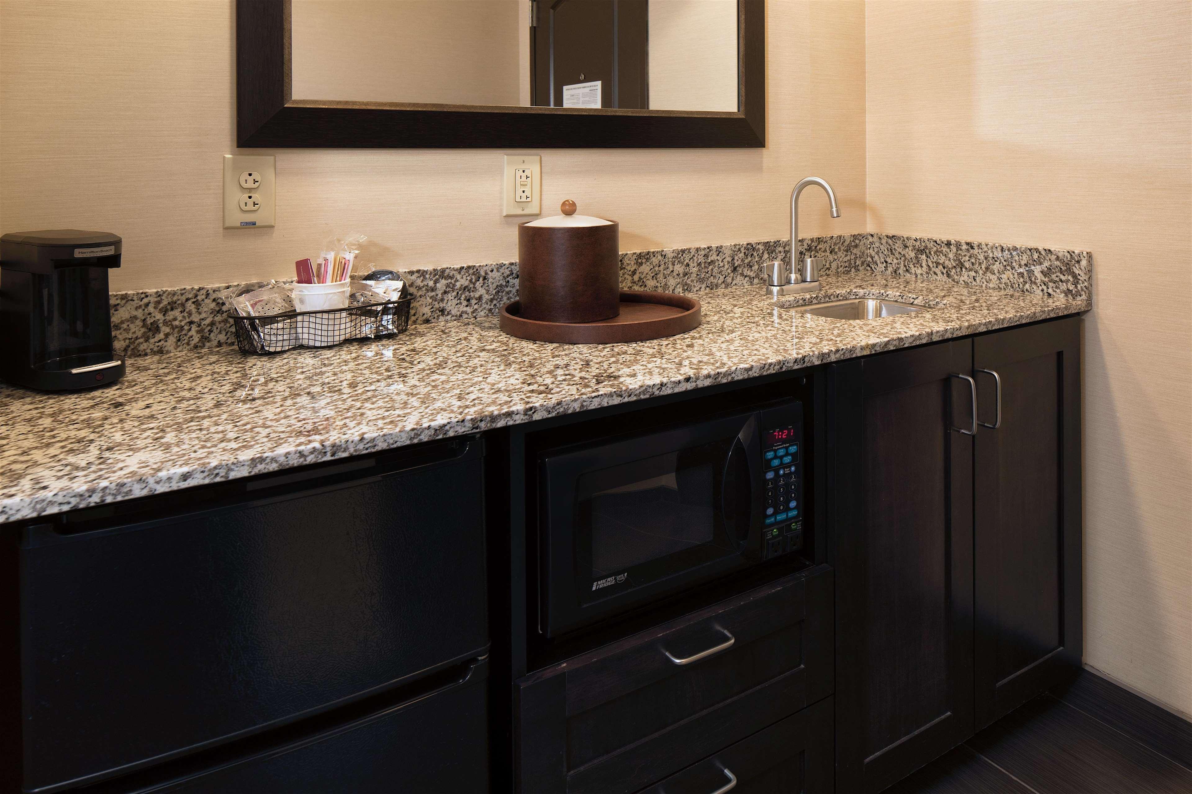 Hampton Inn Lewiston-Auburn Экстерьер фото