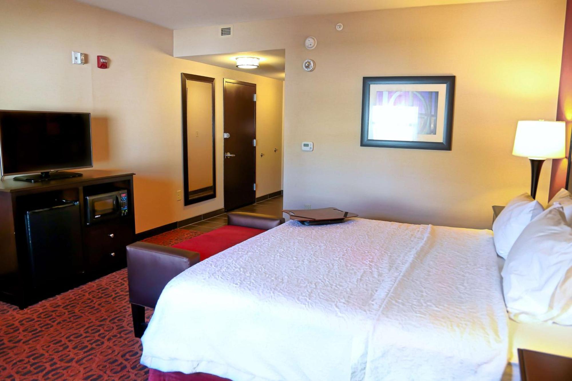 Hampton Inn Lewiston-Auburn Экстерьер фото
